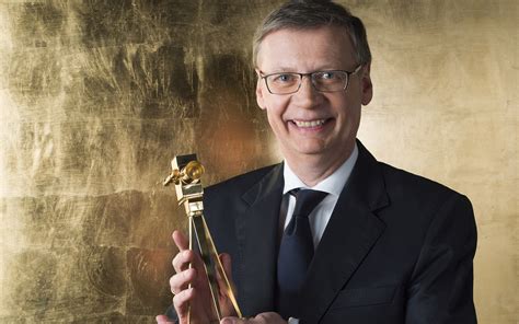 Das Goldene Kamera-Gewinn für Günther Jauch: Ein Triumph der Unterhaltung und die Macht des Publikums